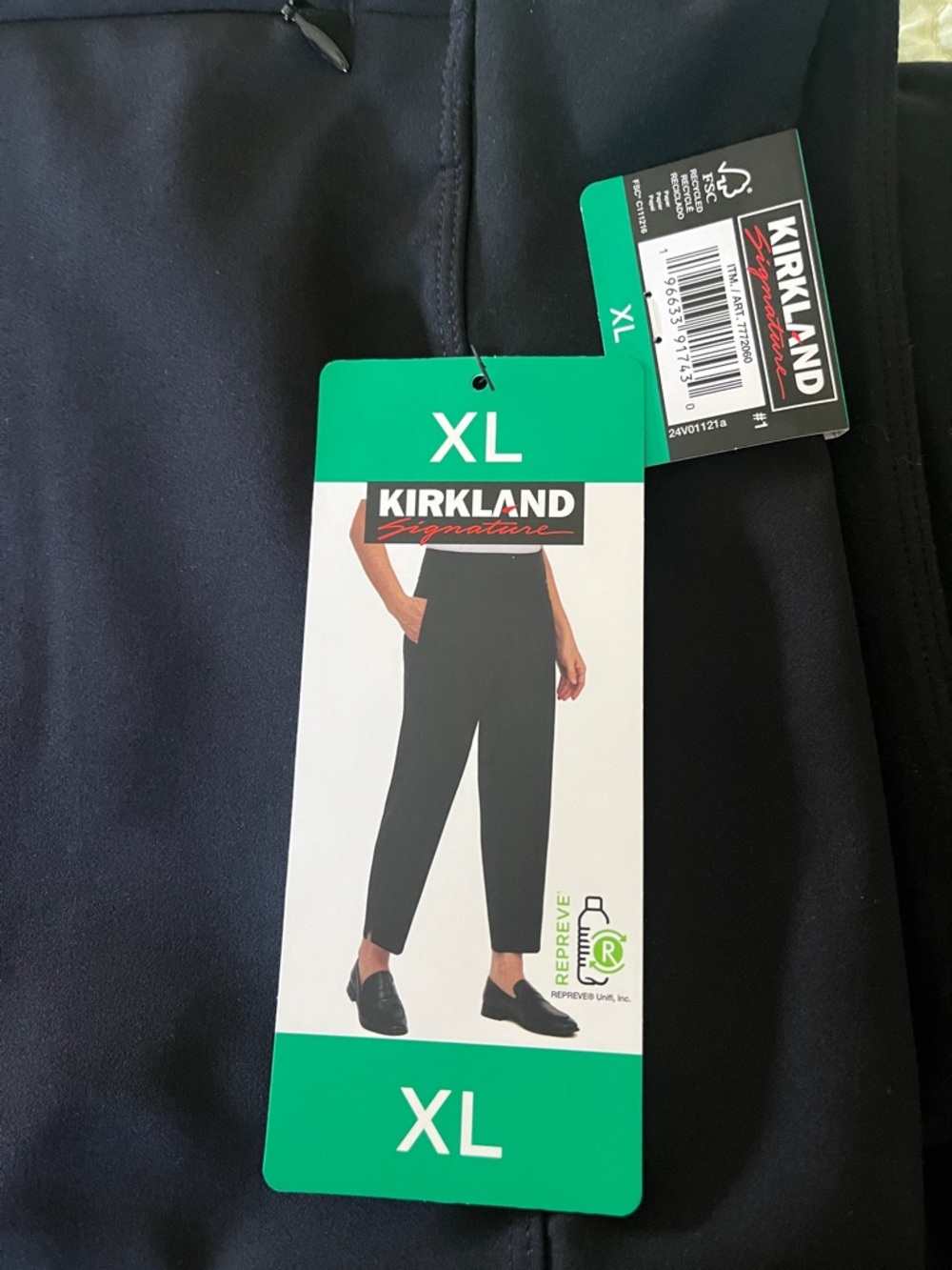 Kirkland Signature Black Ladies Casual Bottoms XL